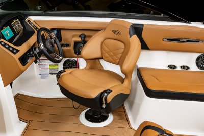 SSX-247-BucketSeat-01 